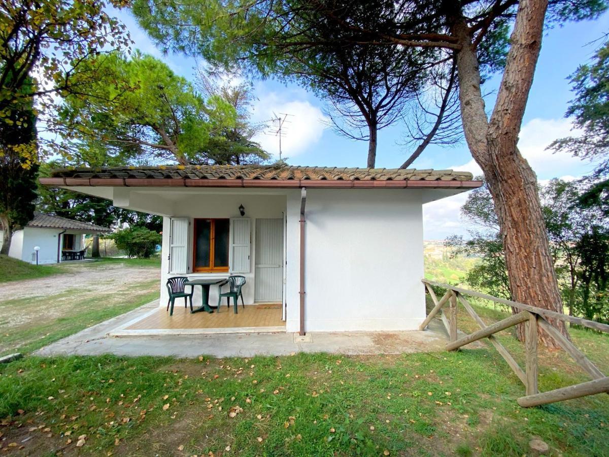 Camping Village Mar Y Sierra San Costanzo Dış mekan fotoğraf