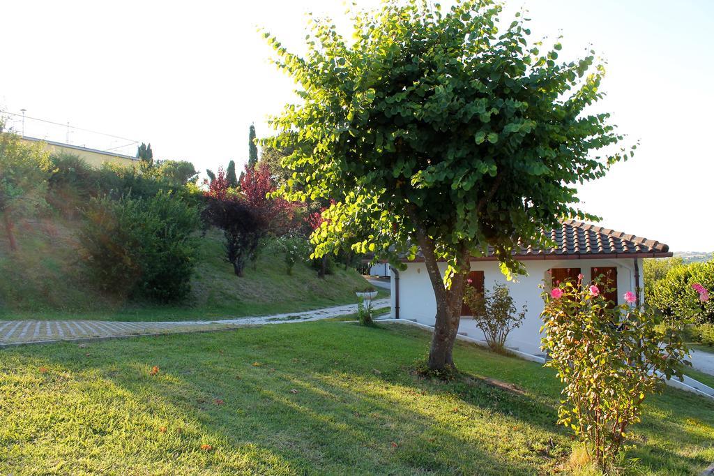 Camping Village Mar Y Sierra San Costanzo Dış mekan fotoğraf